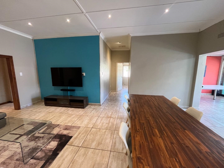 5 Bedroom Property for Sale in Oosterville Northern Cape